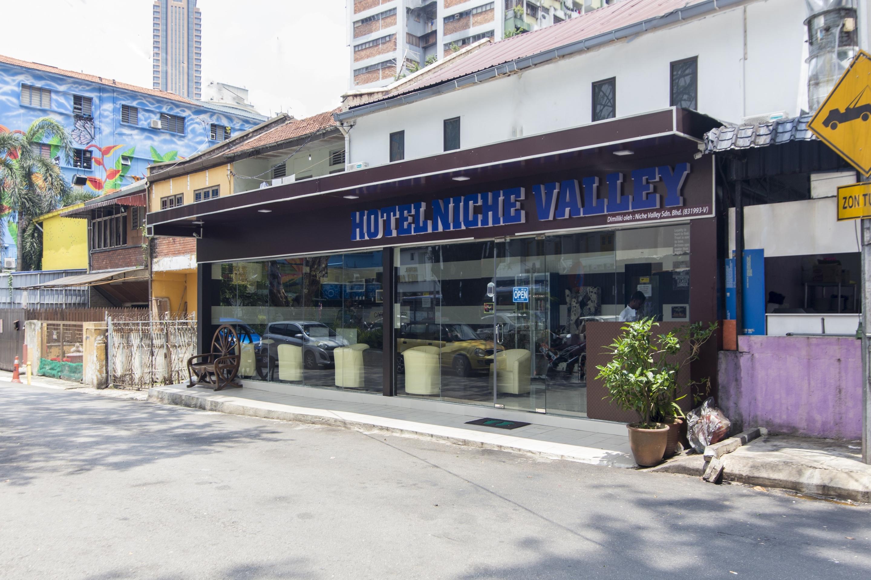 Oyo 697 Niche Valley Hotel Kuala Lumpur Dış mekan fotoğraf